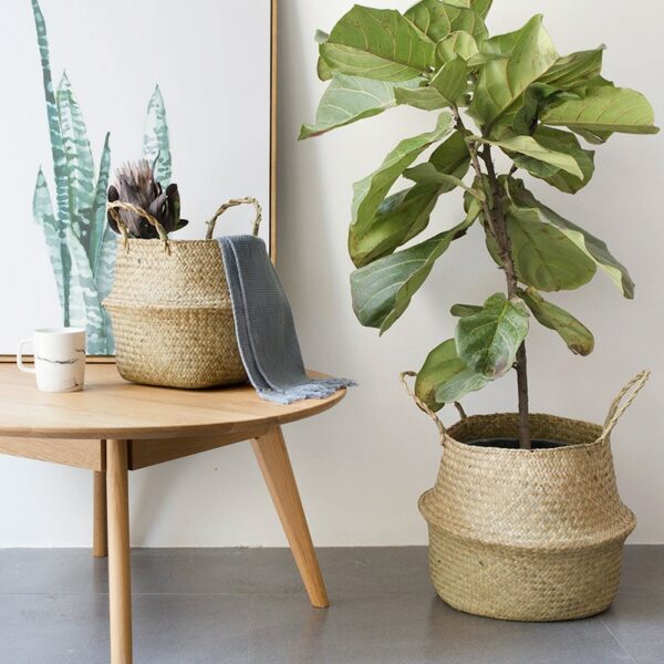 Foldable seagrass woven basket